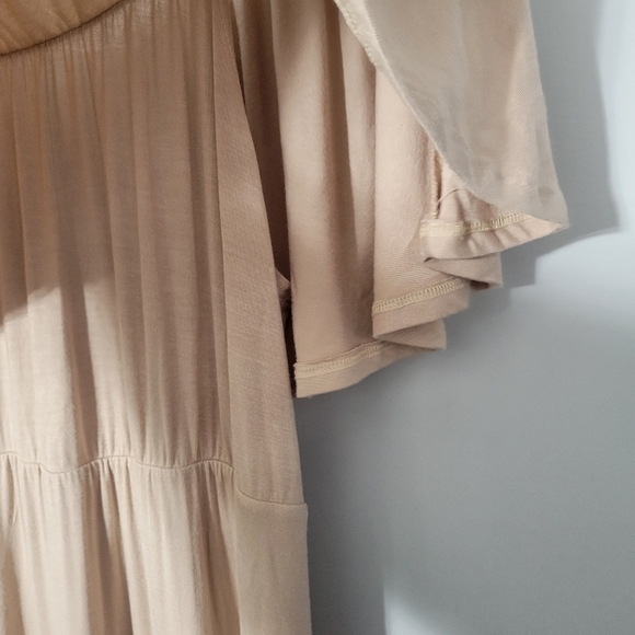 My Bump Beige Off The Shoulder Ruffle Maxi Dress NWT - Picture 6 of 11